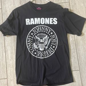 Vintage ramones shirt